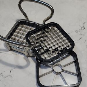 Pampered Chef Stainless Steel and Black Chopper
